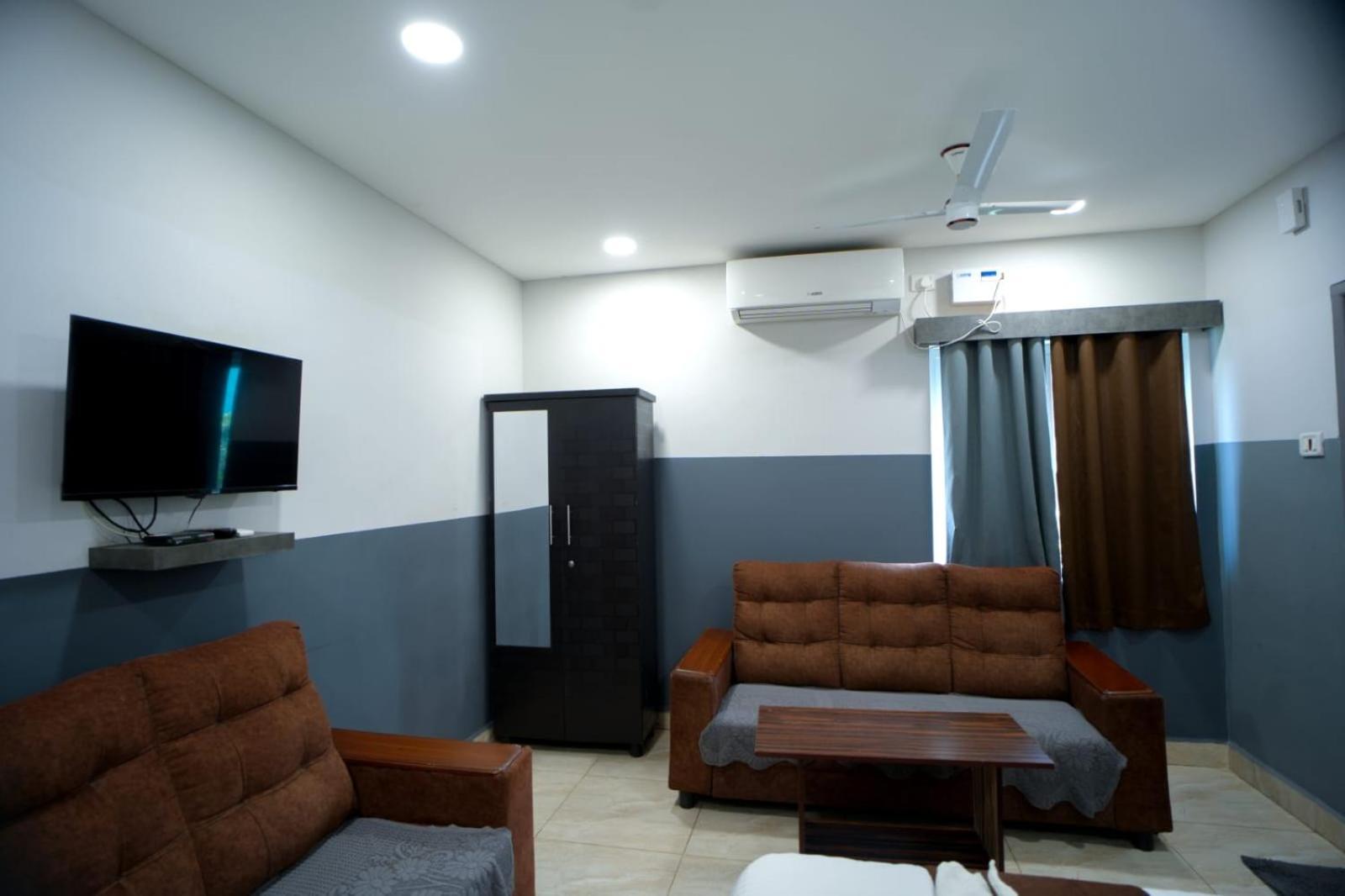 Hotel Raaj Grand Chennai Quarto foto
