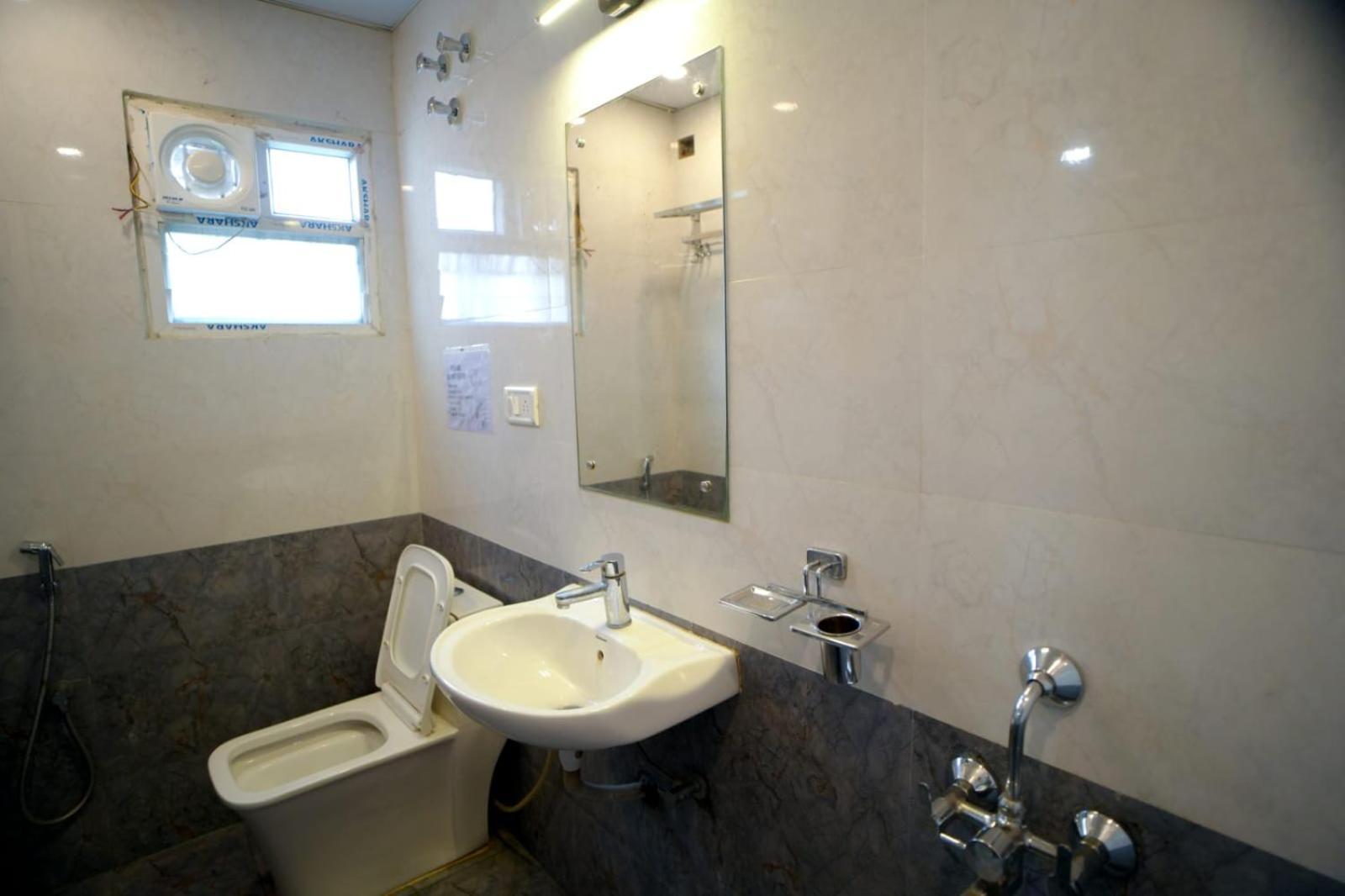 Hotel Raaj Grand Chennai Quarto foto